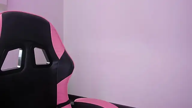 Czat XXX na żywo – Arianna_Jannes