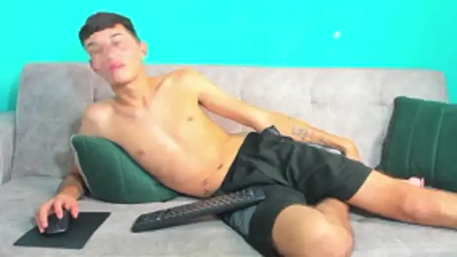 Maikol_Ortiz élő XXX-chatje