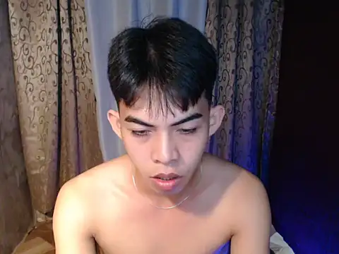 Chat XXX en directo de Urhotsilverboy