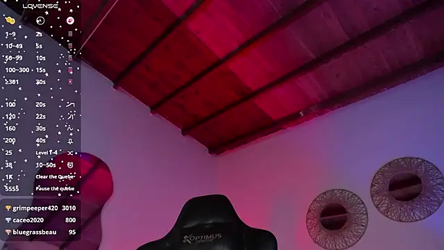 laura-hills18: απευθείας συνομιλία ΧΧΧ