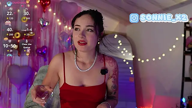 Sonnie_mami 网络视讯表演