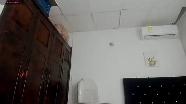 barbie_ds Adlı Modelin Web Kamerası Şovu