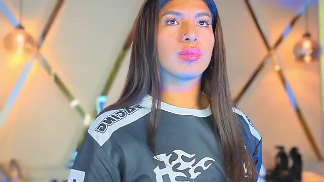 MeelFox Live XXX-chat