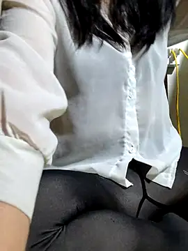 Maria2299 Adlı Modelin Web Kamerası Şovu