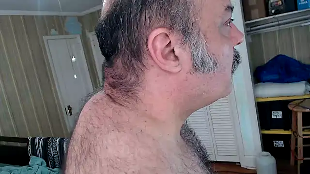 bullmusclejoe: διαδικτυακό σόου στην κάμερα