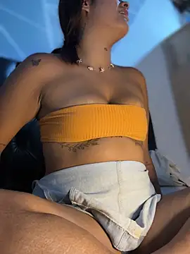 Kaily_Sweet16: онлайн-секс-чат