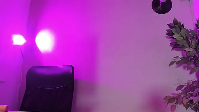 XXX chat uživo modela Julieth_brown_