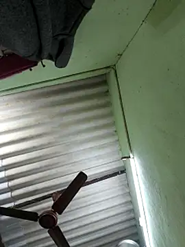 Živý XXX chat Tamilselviroja-