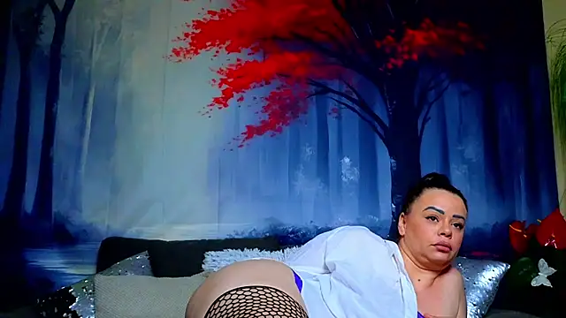 XXX chat uživo modela ElizabethEven