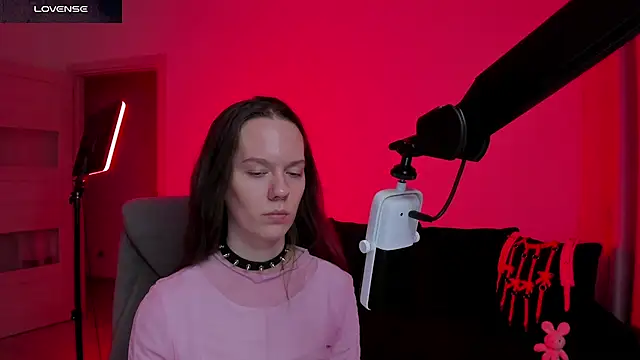 SharkyBaby 라이브 XXX 채팅