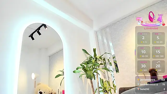 Chat +18 de lily_cash1 ao vivo