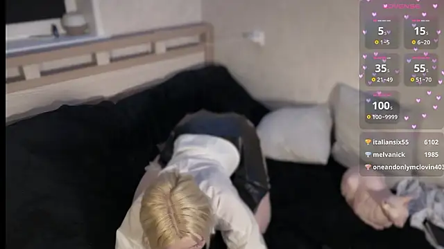 XXX chat uživo modela Pinkamina_Pie