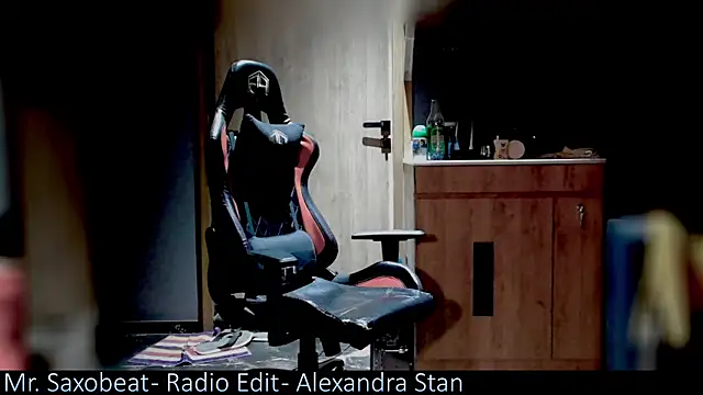 _x_rated_ Show in webcam