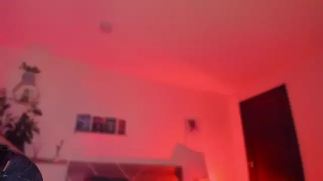 دردشة YariRose الجنسية المباشرة