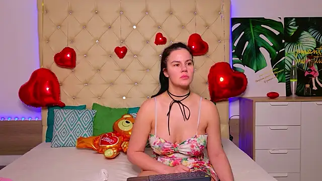 KattieSims' Live XXX Chat