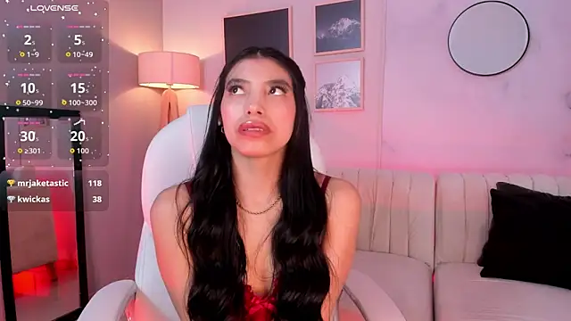 Tiffany_Low's Live XXX Chat