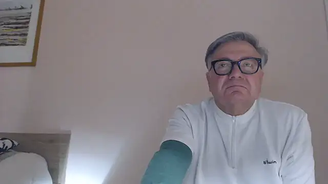 YOU6me webkamerás műsora