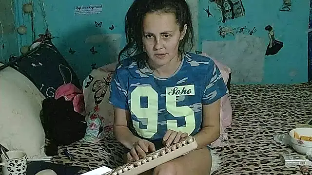 Chat XXX en directo de brighteyes77