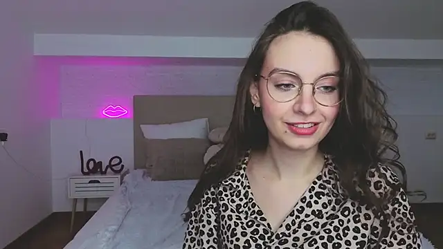 Real_cutie1: онлайн-секс-чат