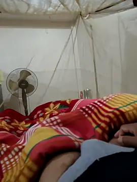 PIG_FUCKER_DADDY 网络视讯表演