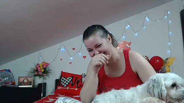 SweetMaddy888 Adlı Modelin Canlı XXX Sohbeti