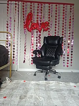 oliviaprettypussy élő XXX-chatje