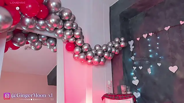 Chatroom XXX en direct de GingerMoon_