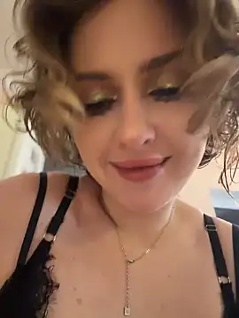 دردشة KellyKeler الجنسية المباشرة