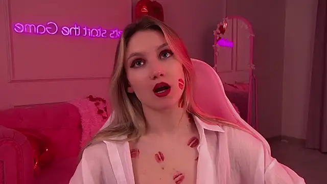 StacyEvances élő XXX-chatje