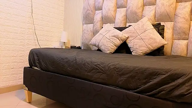 دردشة ScarlettNyx الجنسية المباشرة