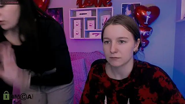 monica_xcx: απευθείας συνομιλία ΧΧΧ