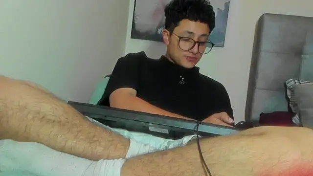 Adonibaskerville4 live XXX chat