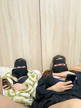 Онлайн чат XXX Hot_arabic_girl