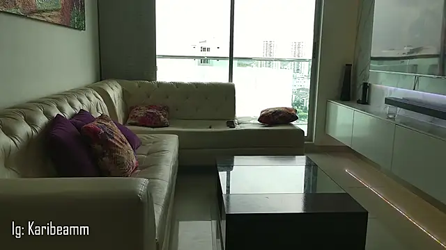 KaribeamのライブXXXチャット