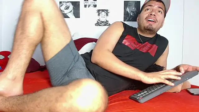 Henry_villa23's Webcam Show