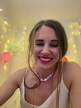 LucieMack Chat XXX in diretta