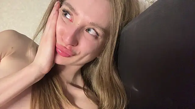 Czat XXX na żywo – MissEvelynGlow