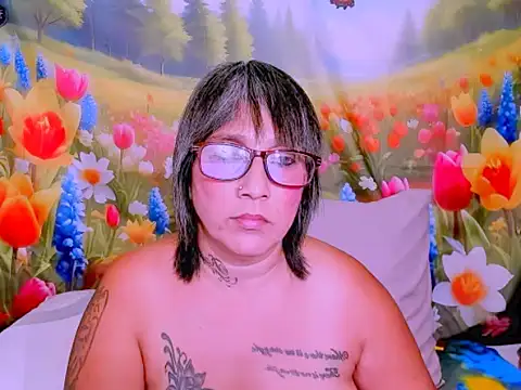 XXX chat uživo modela indianroxy