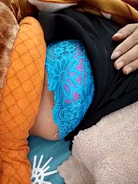 Show modela Haralushiaaa na web-kameri