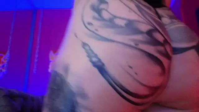 Julieta_RussellのライブXXXチャット