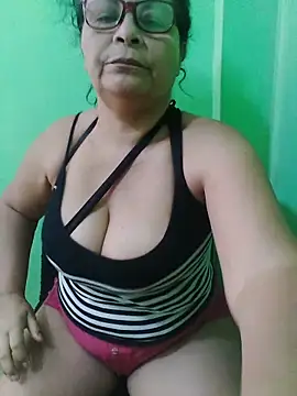 Chat +18 de Amarantha25 ao vivo