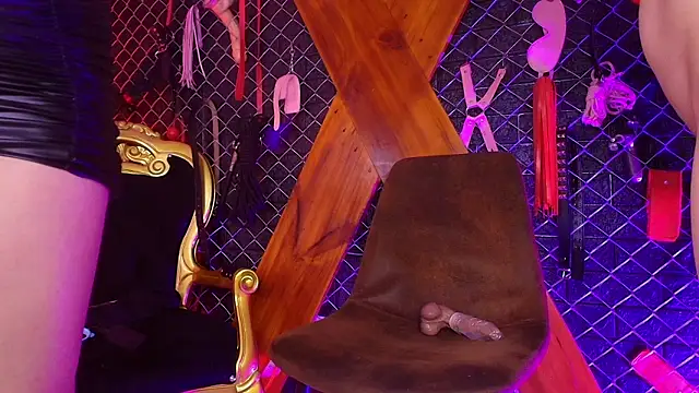 Вебкам-шоу Miss_Juliett_bdsm