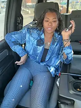 HaloRodeoLover2n Live XXX chat