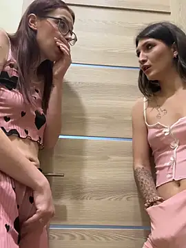 Chatroom XXX en direct de RussianGirls_