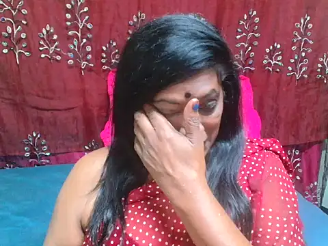 Chat XXX ao vivo de INDIANFUSION