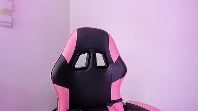 Arianna_Jannes élő XXX-chatje