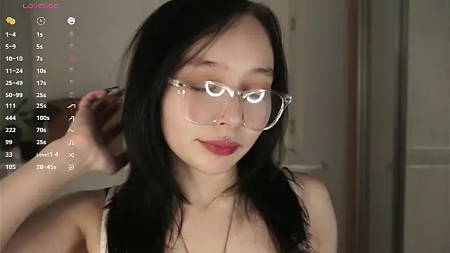 HannaHayles live XXX chat