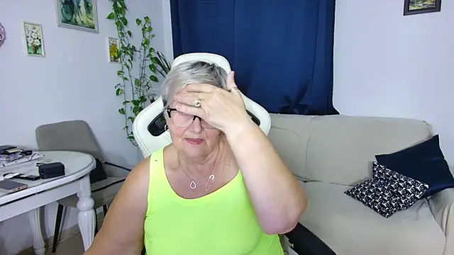 Chat XXX en directo de Selenna57