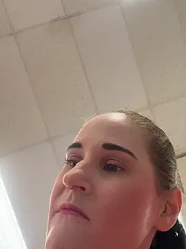 Chat XXX en directo de lolabunny9