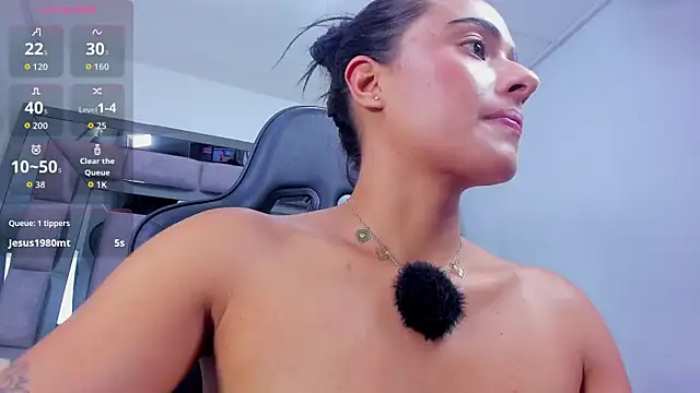 Živý XXX chat ZOEBARLOWE